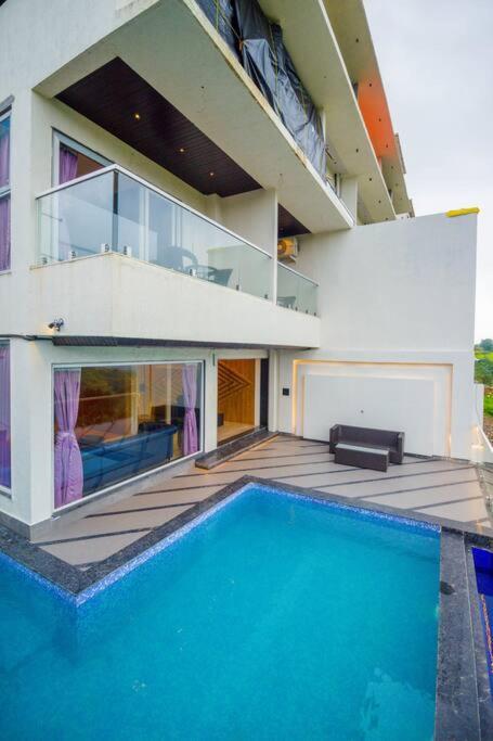 Celebrity Villa 伊加特普里 外观 照片